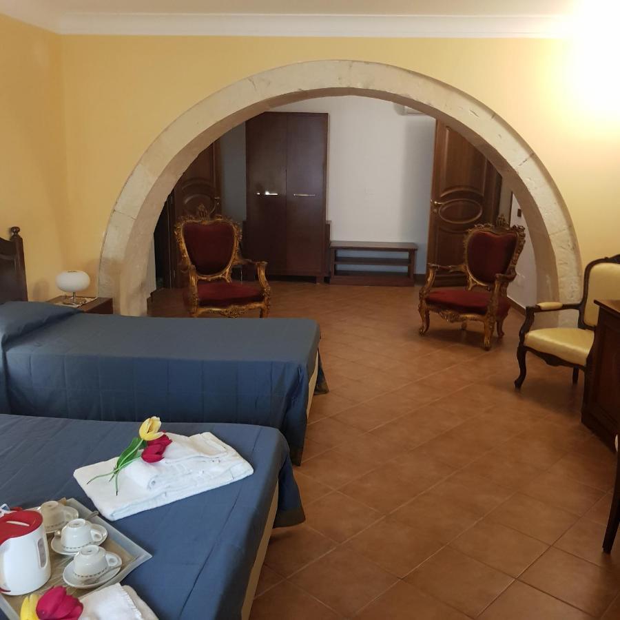 Il Duomo Hotell Syrakusa Exteriör bild