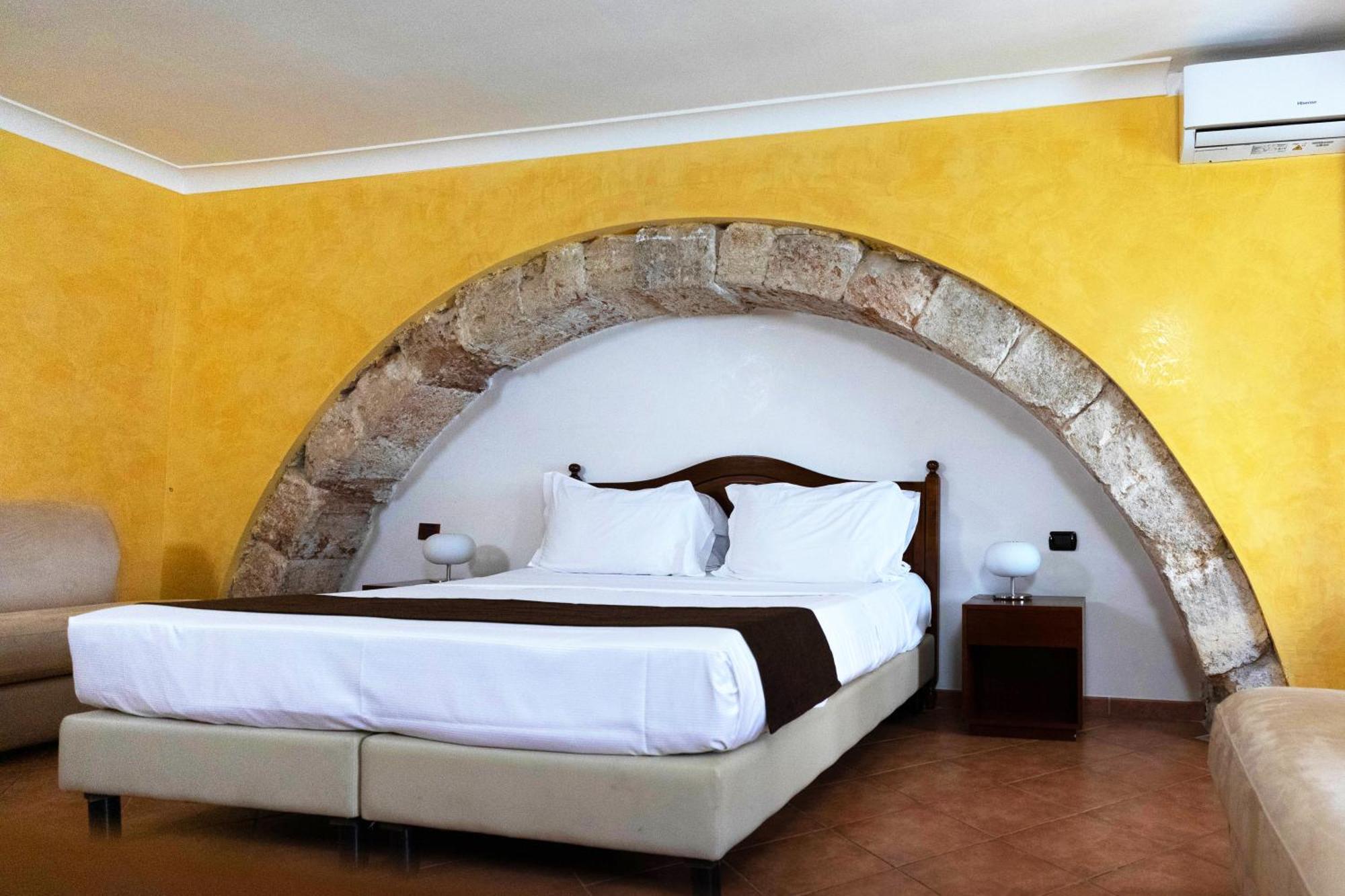 Il Duomo Hotell Syrakusa Exteriör bild