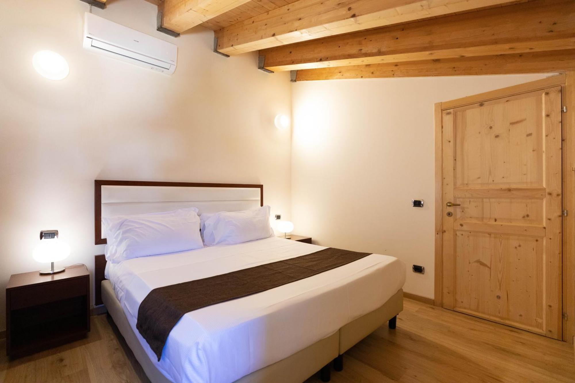 Il Duomo Hotell Syrakusa Exteriör bild