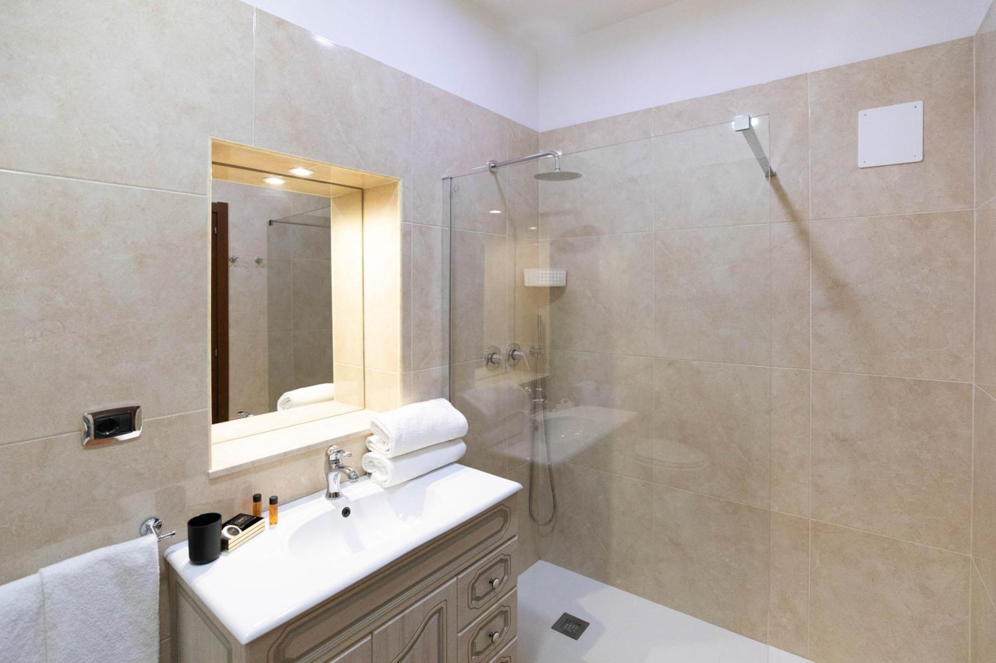 Il Duomo Hotell Syrakusa Exteriör bild